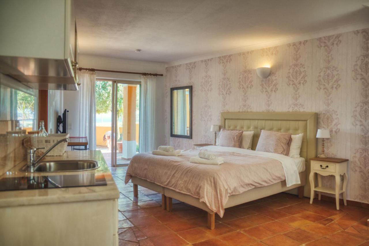 Moonshine Guest House With Private Studios And Private Cottage Lagos Exterior foto