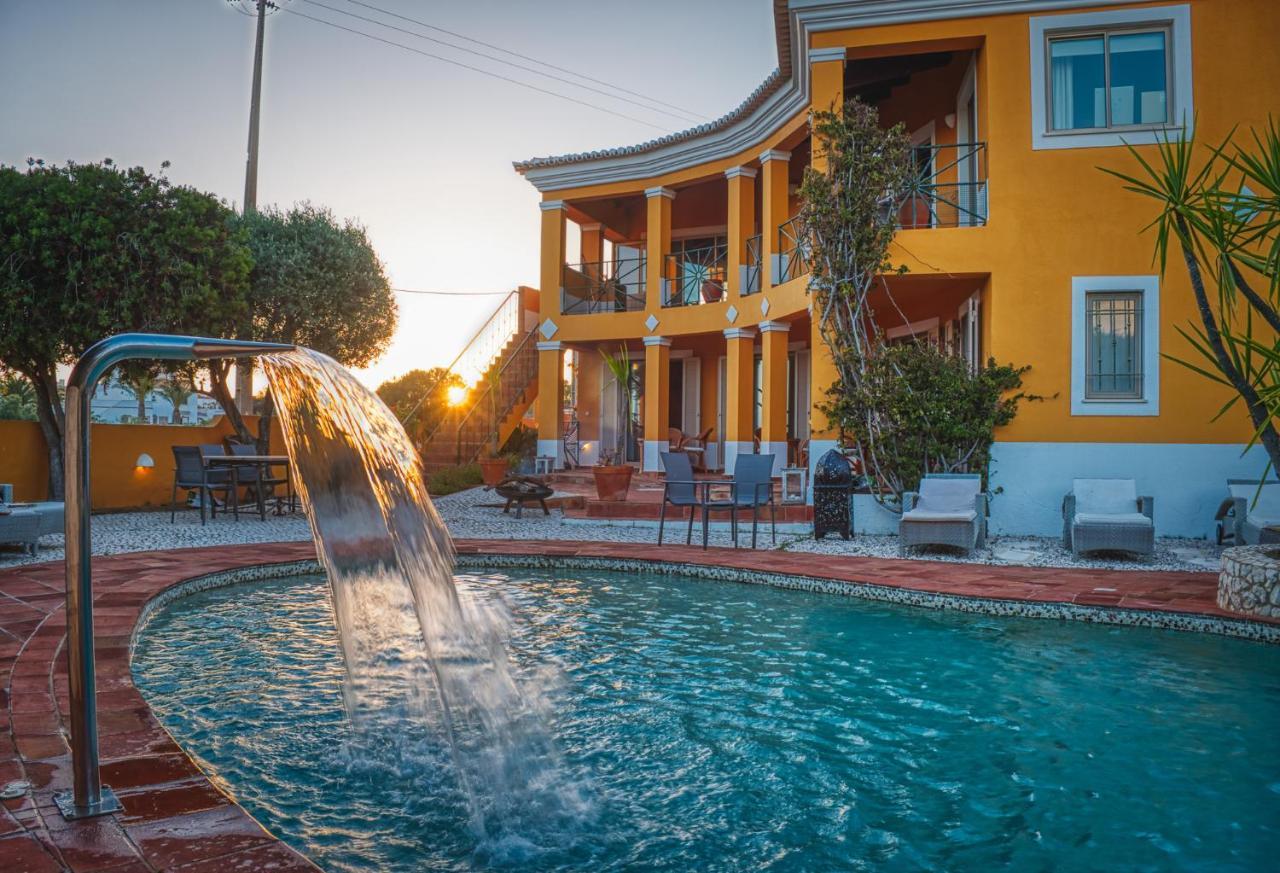 Moonshine Guest House With Private Studios And Private Cottage Lagos Exterior foto